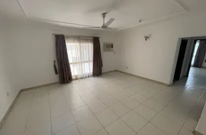 Apartment - 1 Bedroom - 2 Bathrooms for rent in Al Juffair - Capital Governorate