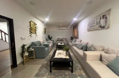 فيلا - 7 غرف نوم - 6 حمامات للبيع في مدينة عيسى - المحافظة الوسطى