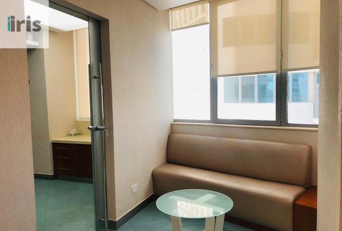 976123 - Property Image 2