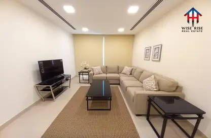 Apartment - 2 Bedrooms - 2 Bathrooms for rent in Hidd - Muharraq Governorate