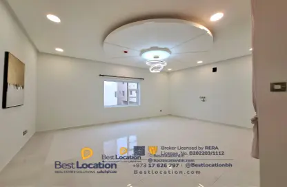 Apartment - 3 Bedrooms - 3 Bathrooms for sale in Janabiya - Northern Governorate