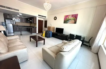 Apartment - 1 Bedroom - 2 Bathrooms for rent in Al Juffair - Capital Governorate