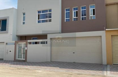 Villa - 4 Bedrooms - 5 Bathrooms for sale in Jid Al Haj - Northern Governorate