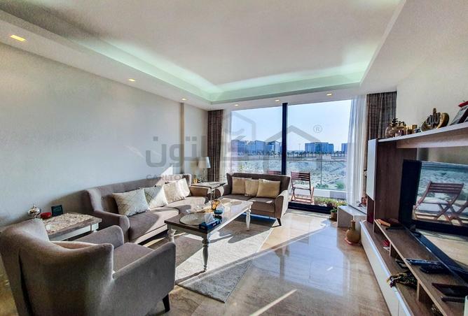 773449 - Property Image 2
