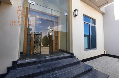 Villa - 5 Bedrooms - 6 Bathrooms for rent in North Riffa - Riffa - Southern Governorate