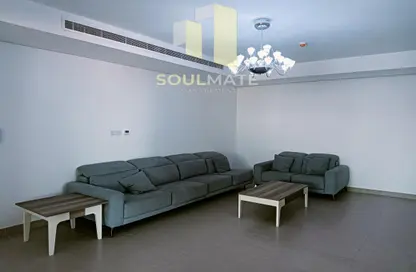 Apartment - 2 Bedrooms - 2 Bathrooms for rent in Seef - Capital Governorate