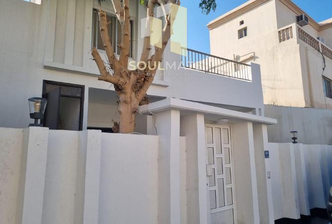 951618 - Property Image 2