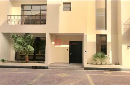 Outdoor Building image for: Villa - 4 Bedrooms - 4 Bathrooms for rent in Jannusan - Northern Governorate, Image 1