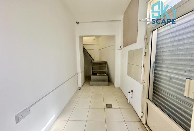 951710 - Property Image 2