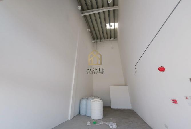 979993 - Property Image 3