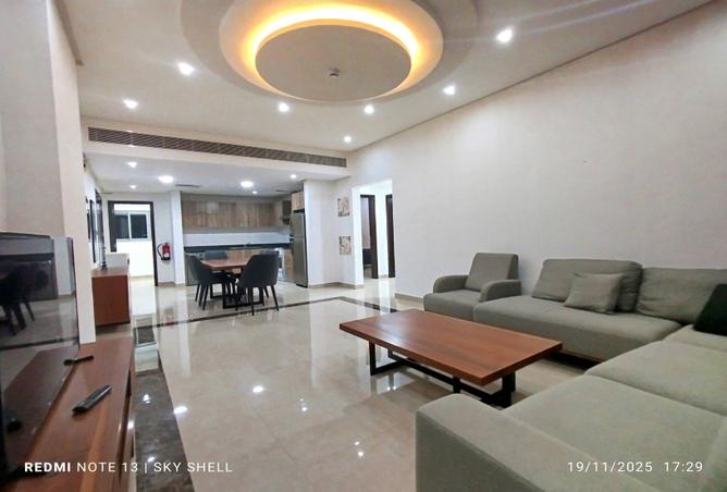 973368 - Property Image 2