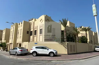 فيلا - 5 غرف نوم - 5 حمامات للبيع في جنوسان - المحافظة الشمالية