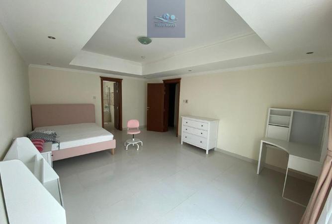 978015 - Property Image 3