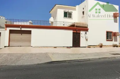 Villa - 6 Bedrooms - 3 Bathrooms for rent in Hamad Town - Northern Governorate
