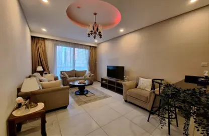 Apartment - 2 Bedrooms - 2 Bathrooms for rent in Al Juffair - Capital Governorate
