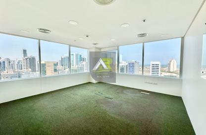 Office Space - Studio - 2 Bathrooms for rent in Seef - Capital Governorate