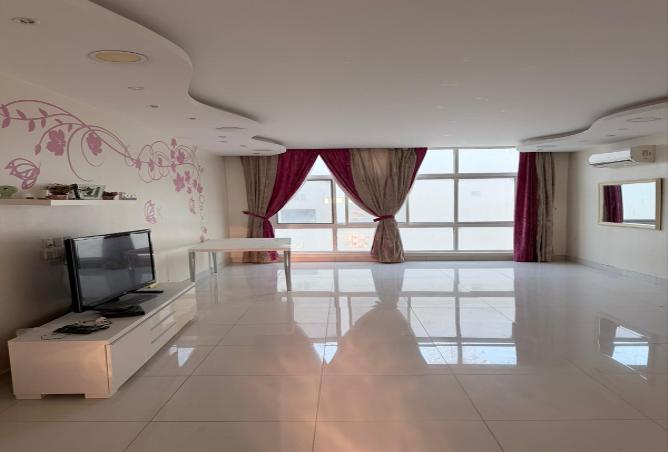 978055 - Property Image 2