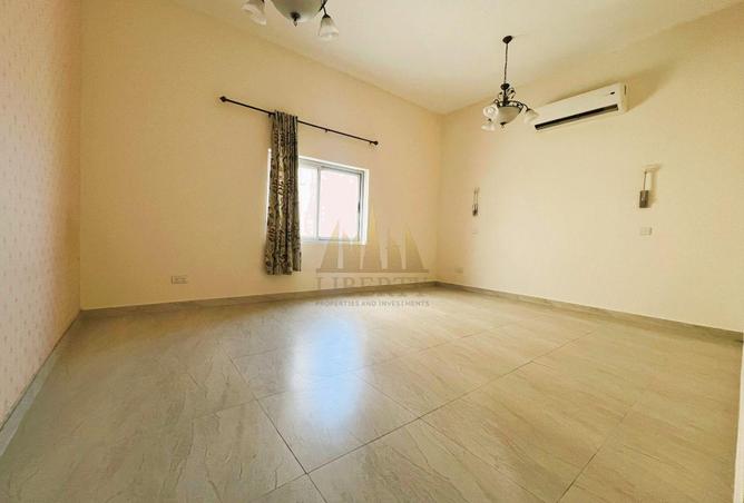 974562 - Property Image 3