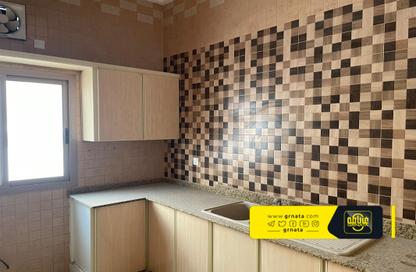 Retail - Studio - 2 Bathrooms for rent in Zinj - Manama - Capital Governorate