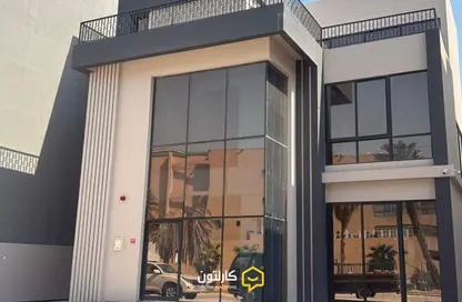 عمارة بالكامل - استوديو - 6 حمامات للبيع في العدلية - المنامة - محافظة العاصمة