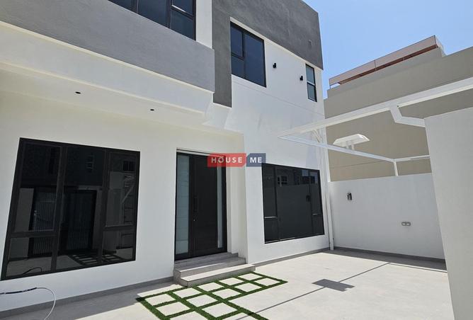 980053 - Property Image 2