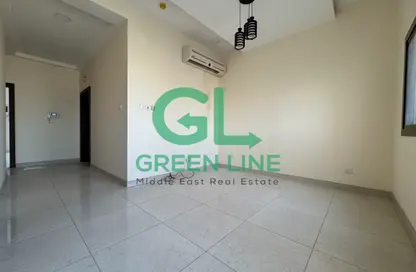 Apartment - 2 Bedrooms - 1 Bathroom for rent in Riffa Al Sharqi - Riffa - Southern Governorate