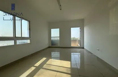 Apartment - 7+ Bedrooms - 7+ Bathrooms for rent in Seef - Capital Governorate