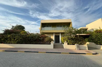 Villa - 4 Bedrooms - 4 Bathrooms for rent in Saar - Northern Governorate
