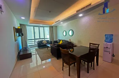 Apartment - 2 Bedrooms - 3 Bathrooms for rent in Al Juffair - Capital Governorate