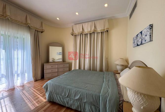 962244 - Property Image 3