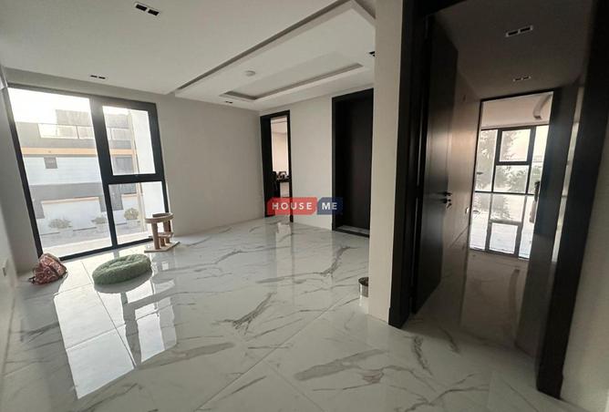 972616 - Property Image 2