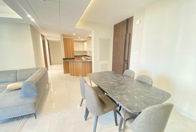 963400 - Property Image 2