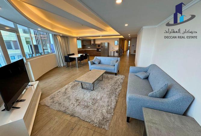 989242 - Property Main Image