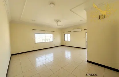 Apartment - 2 Bedrooms - 2 Bathrooms for rent in Mahooz - Manama - Capital Governorate