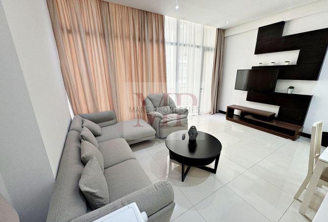 972165 - Property Image 2