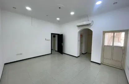 مكتب - استوديو - 2 حمامات للايجار في السنابس - المنامة - محافظة العاصمة