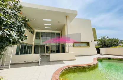 Villa - 4 Bedrooms - 5 Bathrooms for rent in Saar - Northern Governorate