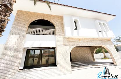 Villa - 5 Bedrooms - 6 Bathrooms for sale in Riffa Al Sharqi - Riffa - Southern Governorate