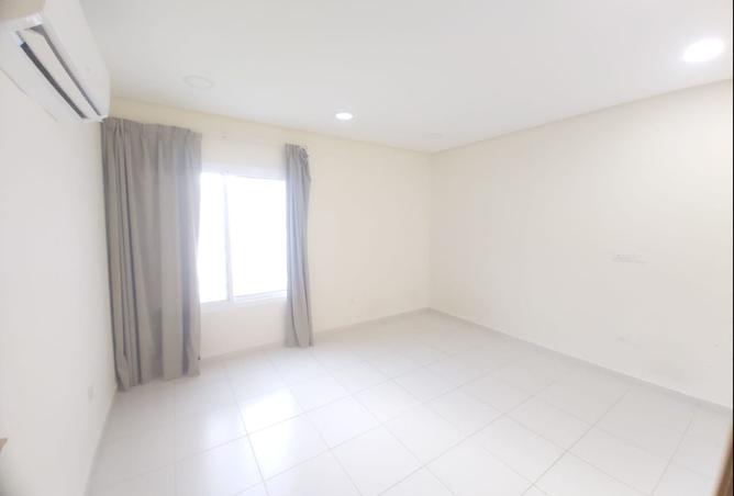 973477 - Property Image 2