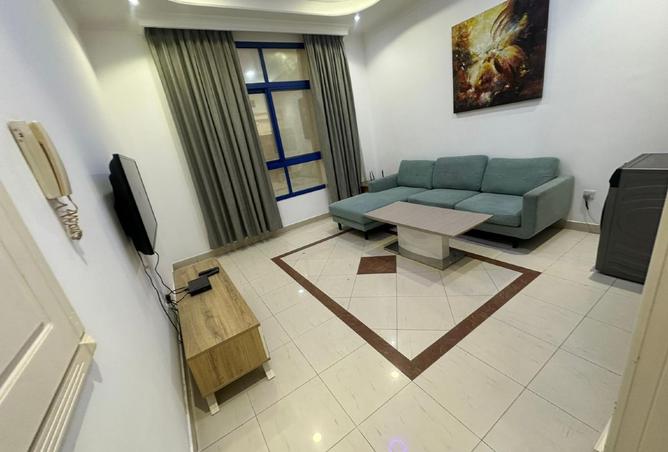 989645 - Property Main Image