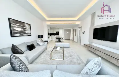 Apartment - 1 Bedroom - 2 Bathrooms for rent in Al Juffair - Capital Governorate