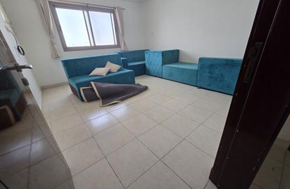 Apartment - 2 Bedrooms - 2 Bathrooms for rent in Hidd - Muharraq Governorate