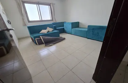 Apartment - 2 Bedrooms - 2 Bathrooms for rent in Hidd - Muharraq Governorate