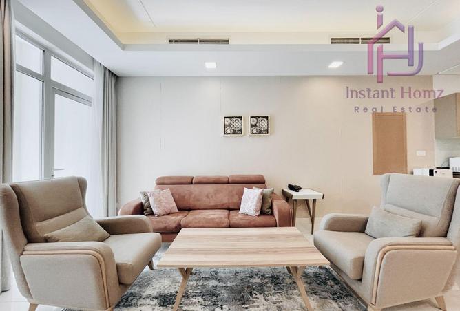 967256 - Property Image 2