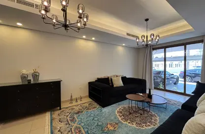 Villa - 4 Bedrooms - 5 Bathrooms for rent in Saar - Northern Governorate