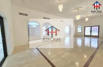 فيلا - 4 غرف نوم - 4 حمامات للايجار في جنوسان - المحافظة الشمالية