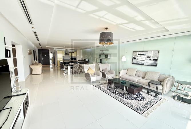 955532 - Property Image 2