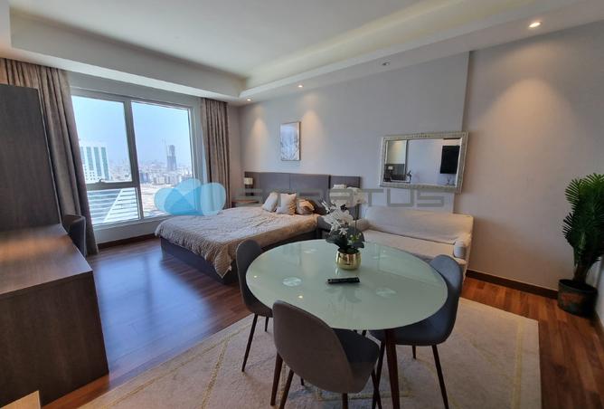 895392 - Property Image 2
