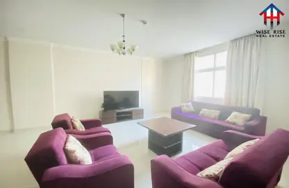 Apartment - 2 Bedrooms - 3 Bathrooms for rent in Busaiteen - Muharraq Governorate
