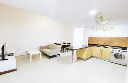 Apartment - 1 Bedroom - 1 Bathroom for rent in Al Juffair - Capital Governorate